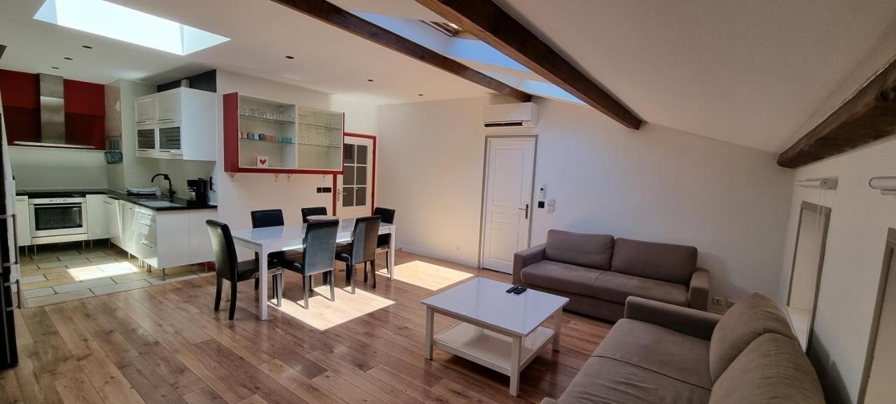 Loft 80M2 En Plein Coeur De La Vieille Ville 3 Etoiles Toulon Exterior foto